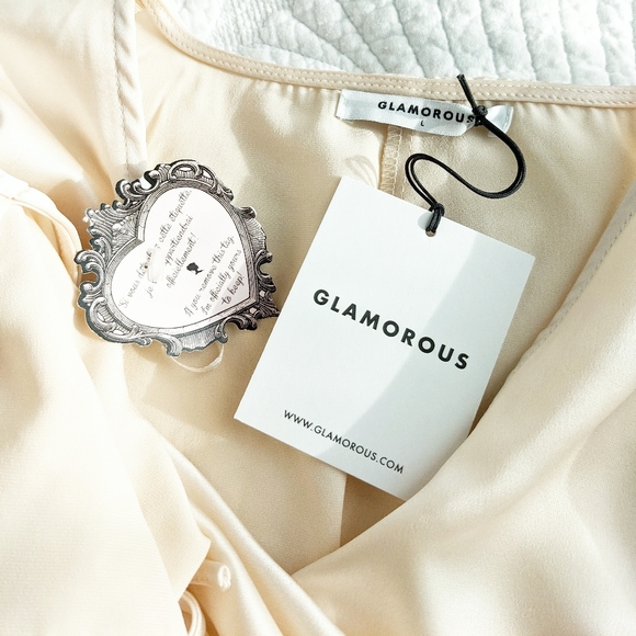 NWT - Glamorous blush satin wrap bow blouse - Picture 4 of 4